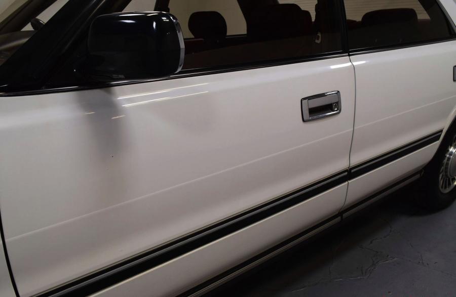 Детали экстерьера Toyota Crown Royal Saloon Super Charger Hardtop (MS137) 1991 года  (фото 8 из 98)